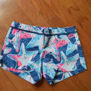 Lilly Pultizer Adie Short size 2